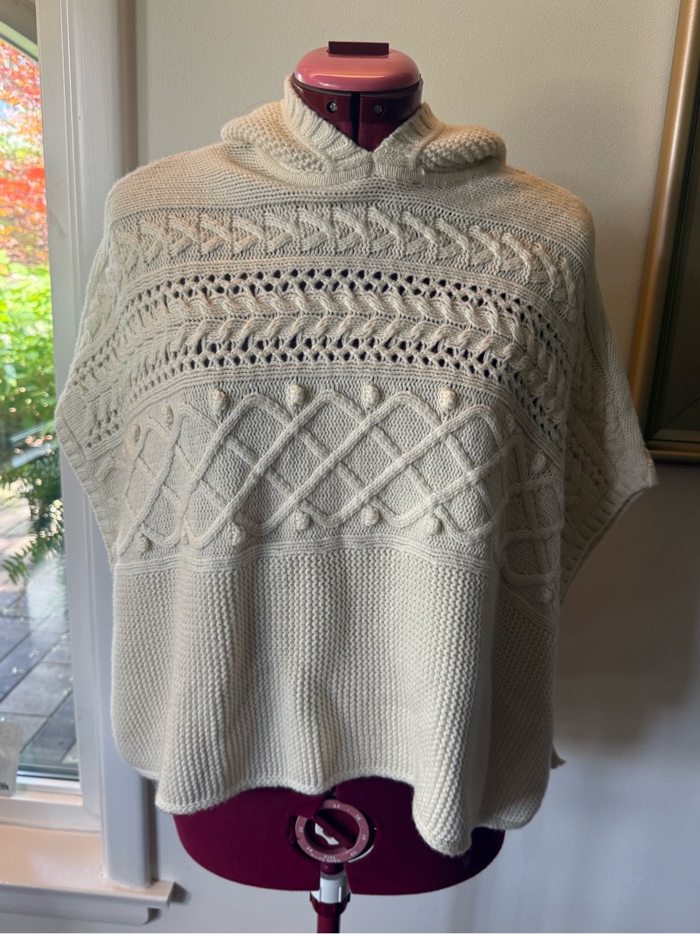 GIRLS GAP HOODED KNIT PONCHO